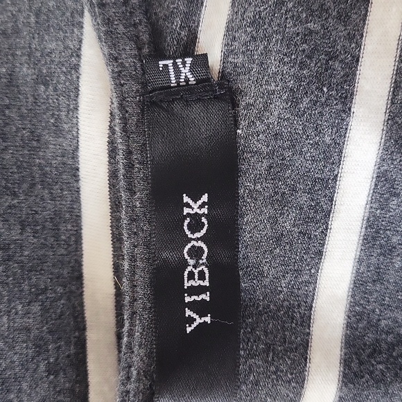 YIBOCK Casual Sleeveless Button Down Striped Short Jumpsuit Henley Romper - Picture 9 of 15